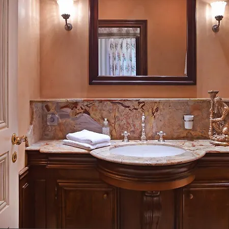 Nyaraló La Maison Des 4 Chats